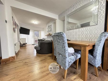 3 bedroom semi-detached house to rent - Photo 3