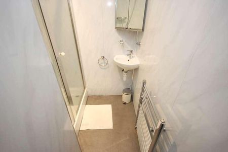 Arundel Street, Manchester, M15 - Photo 2