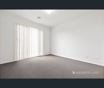 14 Everton Lane, Langwarrin, Vic 3910 - Photo 5