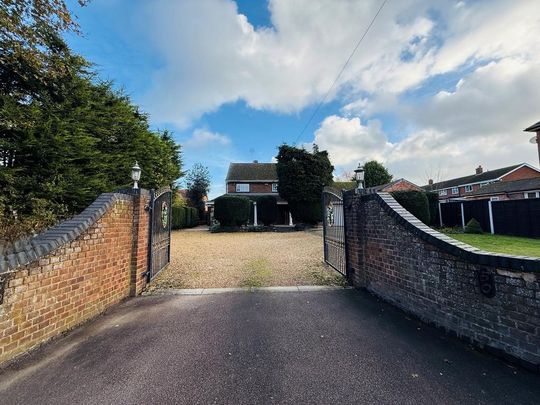 3 bedroom detached house to rent - Photo 1