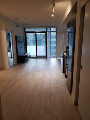 For Lease - 25 Richmond Street Unit# 1209, Toronto, Ontario - Photo 1