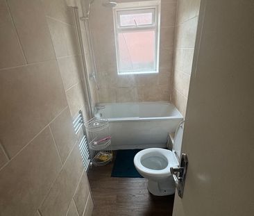 Room in a Shared House, Blandford Road, M6 - Photo 6