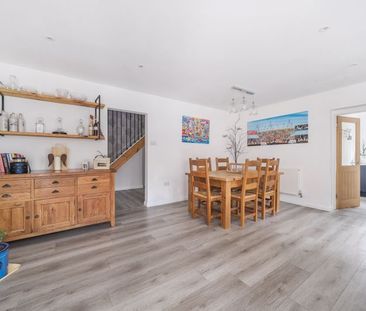 Hammer Lane, Haslemere, Surrey, GU27 - Photo 5