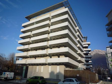 Location Appartement 1 pièce 35m² GRENOBLE 38000 - Photo 5