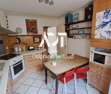 Location Appartement 4 pièces 84m² ST EGREVE 38120 - Photo 2