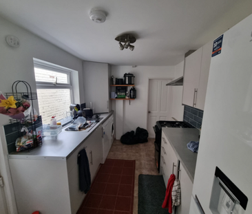 3 Bed Student Accommodation - Photo 5