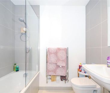 2 bedroom apartment to rent - Photo 6