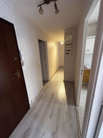 Location appartement 3 pièces, 71.00m², Combs-la-Ville - Photo 2