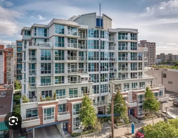 2 Bedroom, 2 Bathroom, downtown victoria condo, with private terrace & parking | 302 - 860 View Street, Victoria - Photo 1