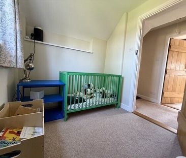 3 Bedroom Semi Detached House To Rent - Photo 2