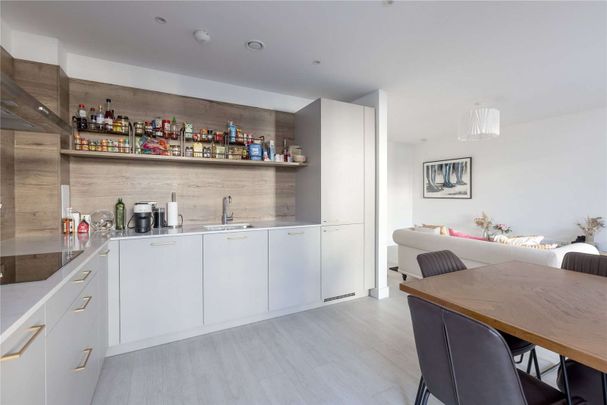 A bright and spacious two bedroom apartment with balcony and parking space in the desirable Old Town area of Edinburgh. - Photo 1