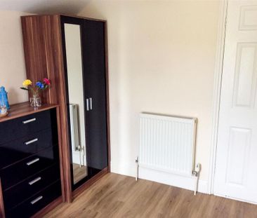 1 bedroom semi-detached house to rent - Photo 6