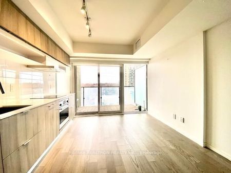 For Lease - 8 Hillsdale Avenue Unit# 726, Toronto, Ontario - Photo 2