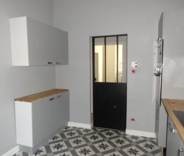 Location Appartement 3 pièces 59m² LE CREUSOT 71200 - Photo 5