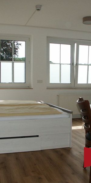 Sutthausen, Geschmackvoll eingerichtetes Zimmer in einer Hotel ähnlichen Anlage. - Photo 1