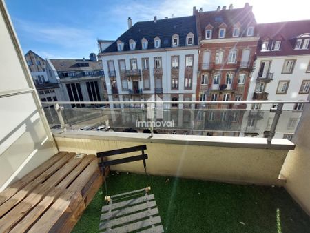 STRASBOURG - lumineux 2-3 pièces parking cave balcons - Photo 2