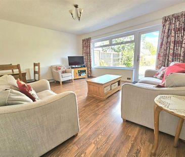 3 bedroom semi-detached house to rent - Photo 1