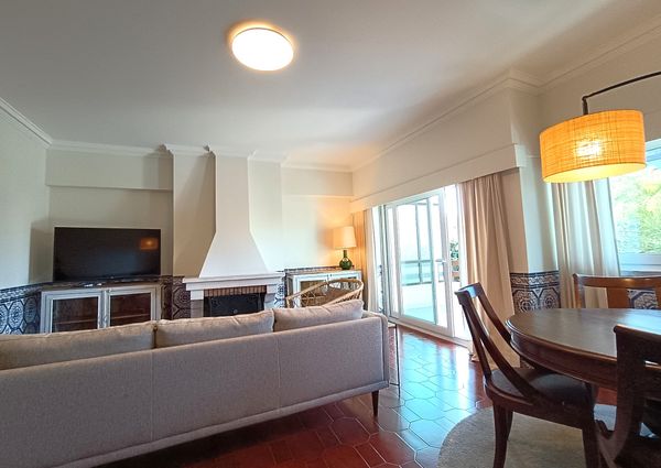 Apartamento T2 Remodelado e Mobilado no Moinho das Antas