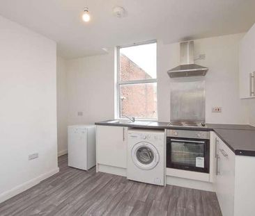 King Street, Leigh, WN7 - Photo 5