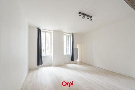 Location Appartement 1 pièce 28m² LA ROCHELLE 17000 - Photo 2
