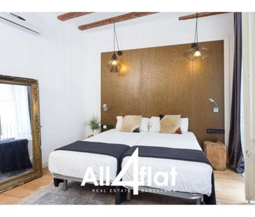 Piso de alquiler en Calle Nou de la Rambla, El Raval - Photo 5