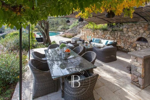 Fabuleuse villa avec vue panoramique - 4 chambres - Châteauneuf de Grasse - Photo 1