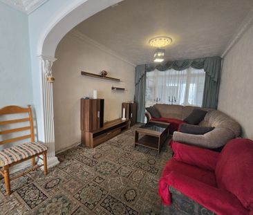 3 Bedroom Semi-detached house for Rent - Photo 1