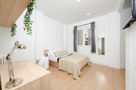 Calle de Fernando el Católico, Madrid, Community of Madrid 28015 - Foto 4