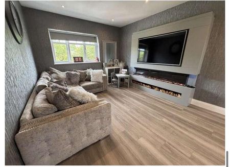 Farriers Way, Watford, WD25 - Photo 2