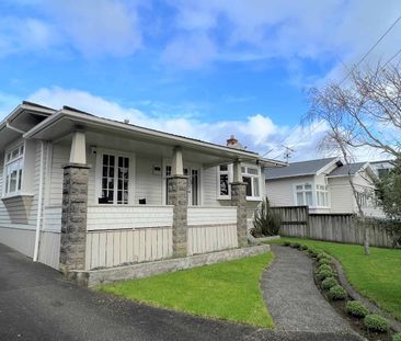 Beautiful Bungalow - Photo 4