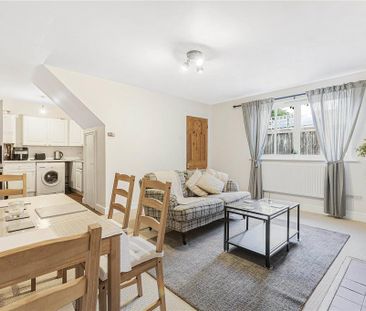2 bedroom semi-detached house to rent - Photo 3