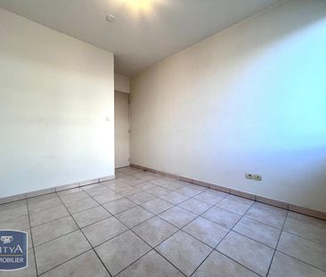 Location Appartement 3 pièces 61m² MONTFAVET 84140 - Photo 6