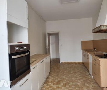 GRAND APPARTEMENT F3 MONTARGIS CENTRE 101 M2 - Photo 6
