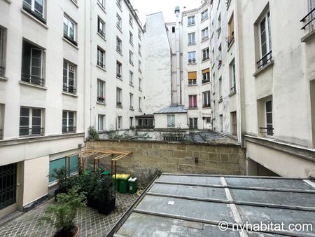 Logement à Paris, Location meublée - Photo 5