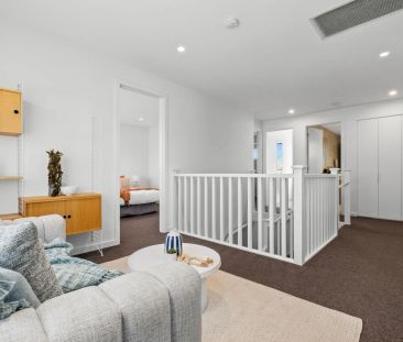 Bayside Lifestyle, Unrivalled Value: A Premium Hamptons Home - Photo 6