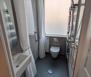 Room in a Shared Flat, Mertoun Place, EH11 - Photo 5