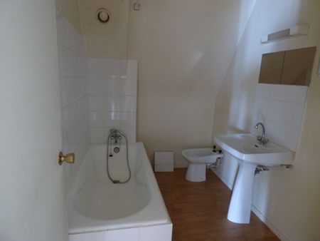 Location Appartement 2 pièces 50m² LANNION 22300 - Photo 4