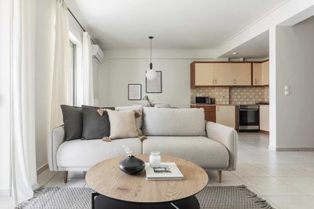 Majestic 3BR Apartment in Chalandri - Photo 5