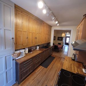 Maison Lumineuse 3 Chambres en plein Centre-Ville - Photo 2