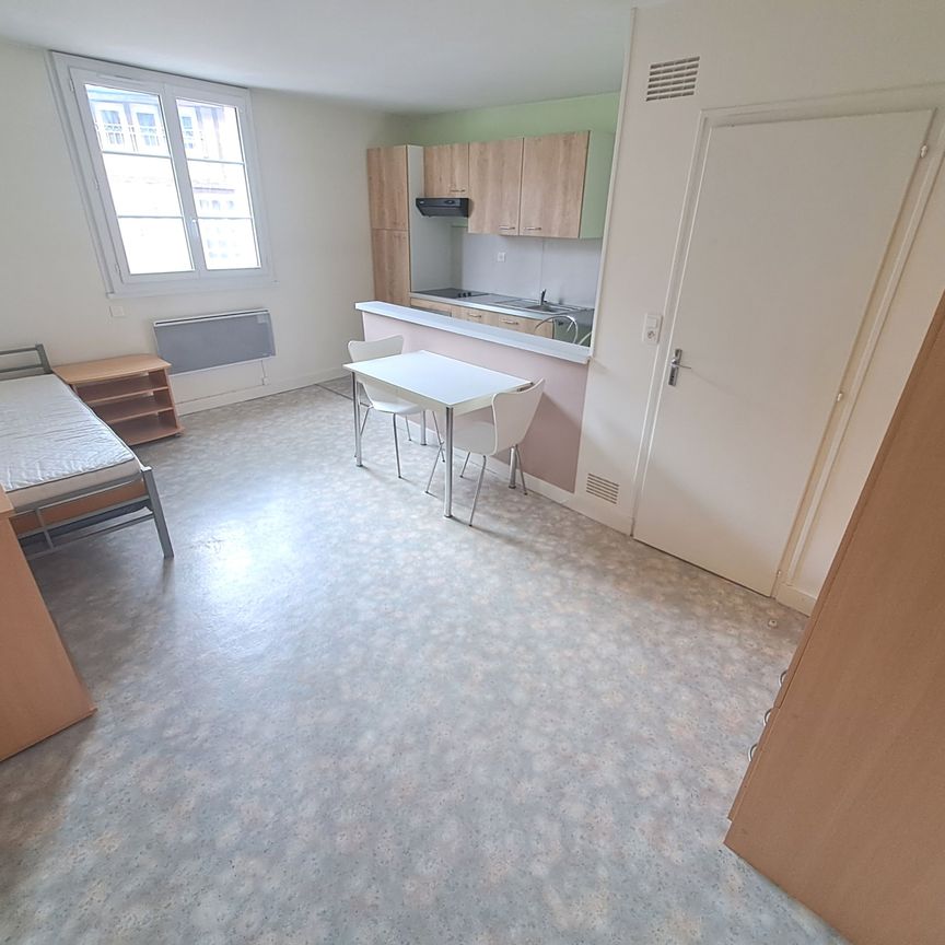 Location Appartement 1 pièce 23m² LIMOGES 87000 - Photo 1
