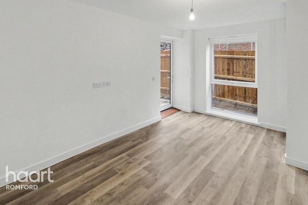 1 bedroom maisonette to rent - Photo 1