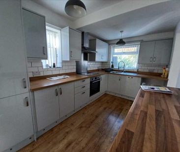 3 bedroom house to rent - Photo 2