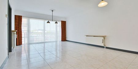 Appartement te huur in Merelbeke voor € 1.000 met 2 slaapkamers - Foto 2