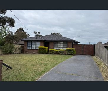 15 Marshall Court, Hampton Park, Vic 3976 - Photo 5