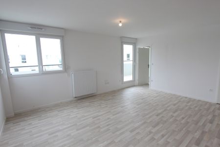 Location Appartement 3 pièces 65m² CARQUEFOU 44470 - Photo 3