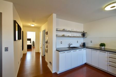 For Lease - 1130 Queen Street Unit# 3, Toronto, Ontario - Photo 4