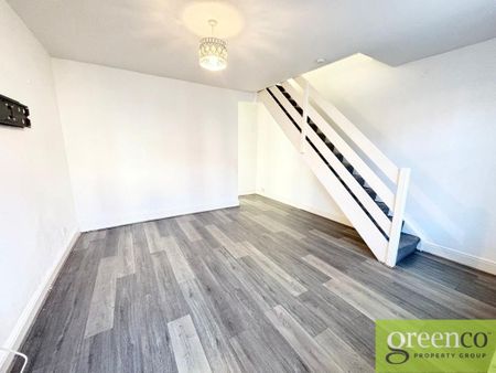 3 bedroom terraced house to rent - Photo 2