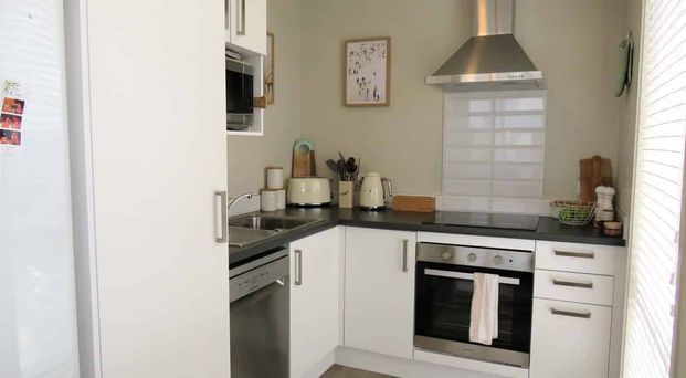 Hobsonville, 1 bedroom, $520 - Photo 1