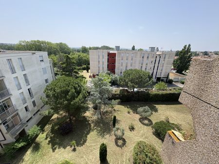 Location Appartement 3 pièces 68m² CARCASSONNE 11000 - Photo 5