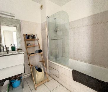 Location Appartement 2 pièces 37m² MONTPELLIER 34000 - Photo 4
